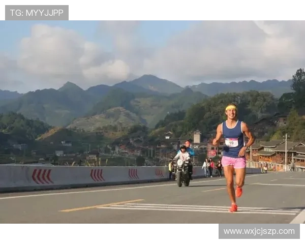 刘娜独家分享羽毛球技巧与训练心得助你提升竞技水平