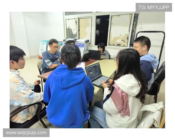 重庆排球队团队协作引发热议球员间配合与默契成焦点讨论