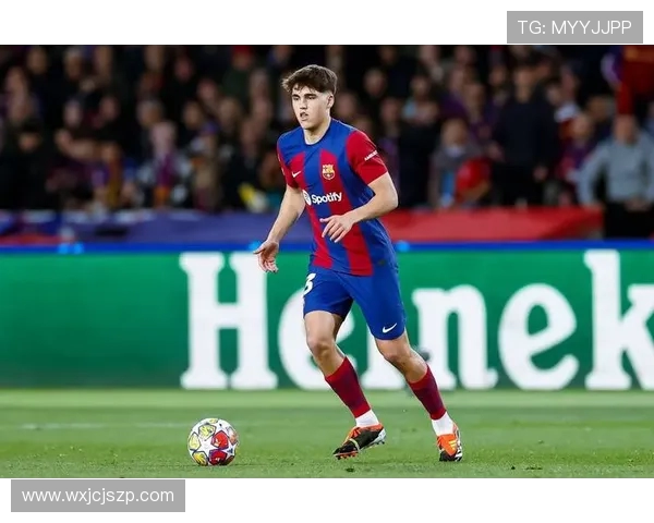 齐内丁·齐达内：从天才球员到传奇教练的足球人生与成就探索